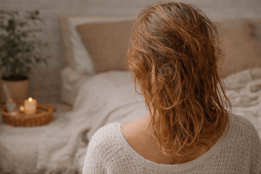 Cheveux secs malgré les soins : pourquoi vos cheveux ne changent pas vraiment ? - SALEM